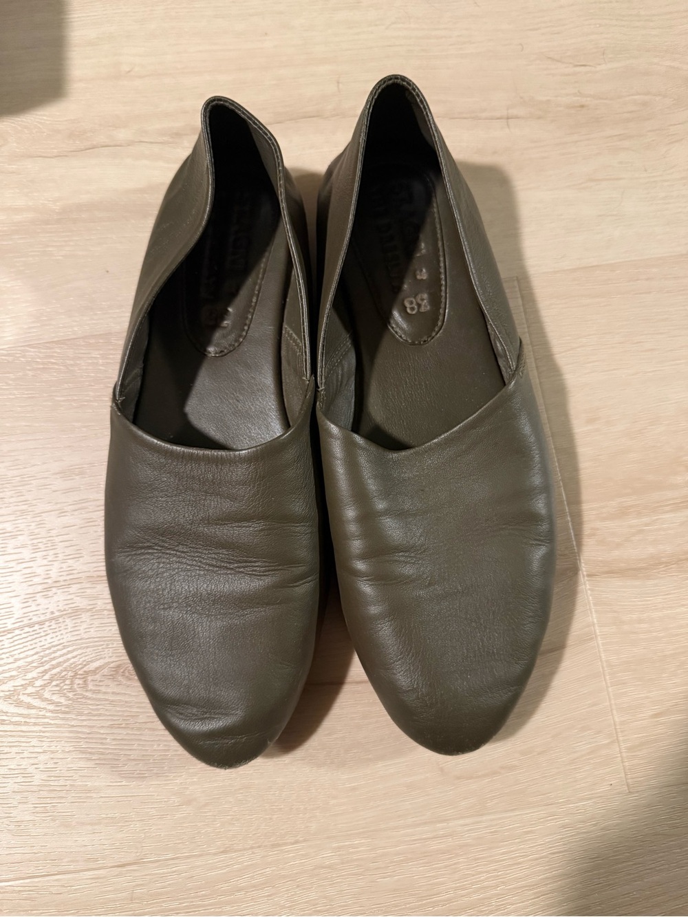 St. Agni Women’s Slip-On Leather Shoes in Olive Green